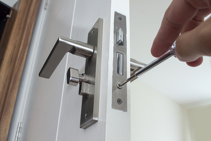 Our local locksmiths are able to repair and install door locks for properties in Southall Green and the local area.